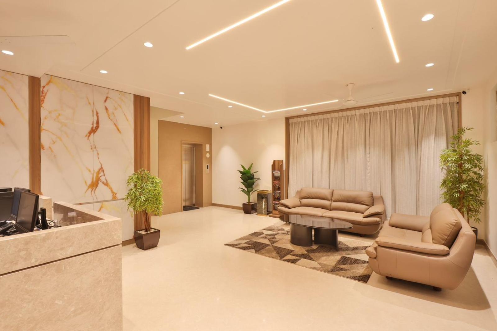 Отель Kongu Residency Karur  Экстерьер фото